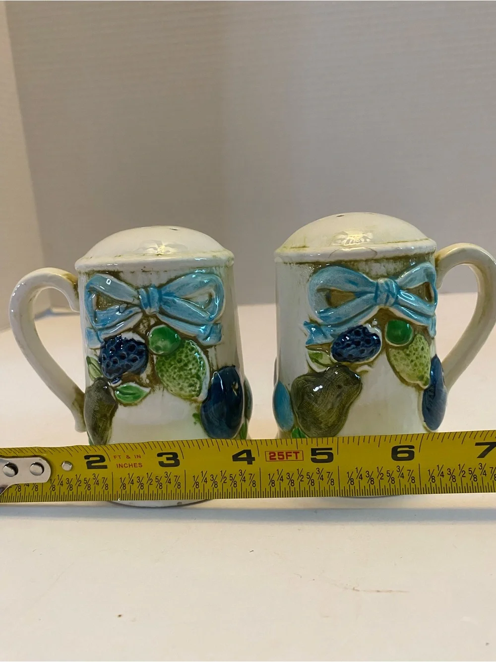 Napcoware Made in Japan S&P Shakers Fruit Design C-8268 No Chips Or Cracks.